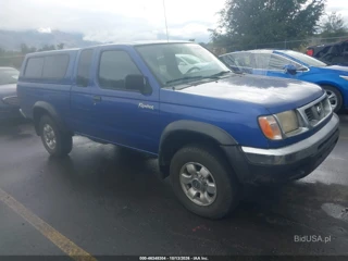 NISSAN NISSAN FRONTIER SE-V6/XE-V6