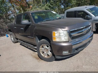 CHEVROLET CHEVROLET SILVERADO 1500 LT1