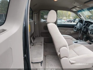 TOYOTA TOYOTA TACOMA BASE V6