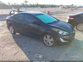 HYUNDAI HYUNDAI ELANTRA SE