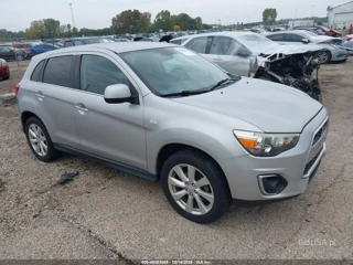 MITSUBISHI MITSUBISHI OUTLANDER SPORT SE