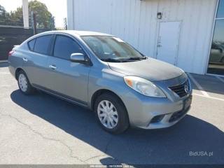 NISSAN NISSAN VERSA 1.6 SV