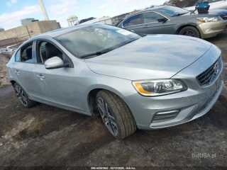 VOLVO VOLVO S60 T5 DYNAMIC