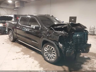 GMC SIERRA 1500 4WD  SHORT BOX DENALI ULTIMATE
