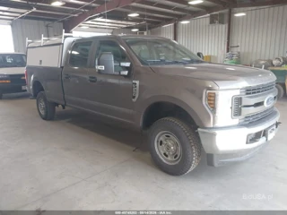 FORD FORD F-250 XL