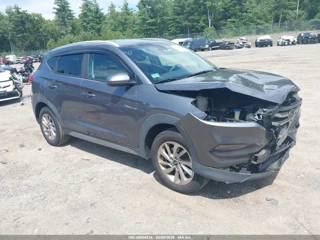 HYUNDAI HYUNDAI TUCSON SE