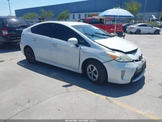 TOYOTA TOYOTA PRIUS TWO