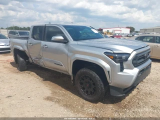 TOYOTA TOYOTA TACOMA SR5