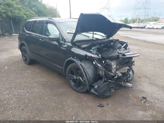 VOLKSWAGEN VOLKSWAGEN TIGUAN 2.0T SE R-LINE BLACK
