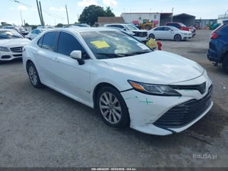 TOYOTA TOYOTA CAMRY LE