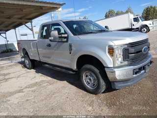 FORD FORD F-250 XL