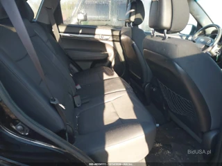 KIA KIA SORENTO LX