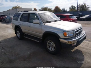 TOYOTA TOYOTA 4RUNNER SR5 V6