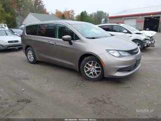 CHRYSLER CHRYSLER PACIFICA TOURING