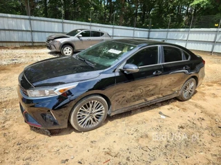 KIA FORTE GT LINE