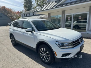 VOLKSWAGEN TIGUAN SE