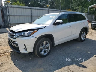 TOYOTA HIGHLANDER LIMITED