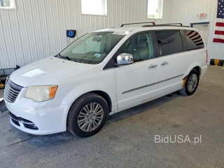CHRYSLER TOWN & COUNTRY TOURING L