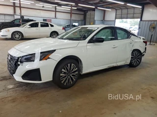 NISSAN ALTIMA SV