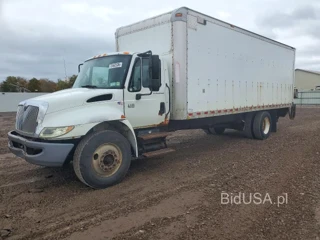 INTERNATIONAL 4400 4400
