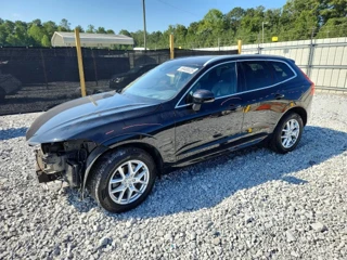 VOLVO XC60 T5 MOMENTUM