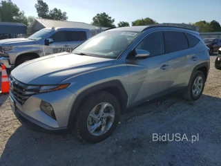 HYUNDAI TUCSON SEL