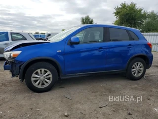 MITSUBISHI RVR SE