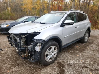 TOYOTA RAV4 LE