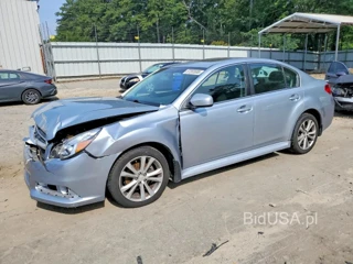 SUBARU LEGACY 2.5I PREMIUM