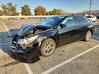 TOYOTA CAMRY SE