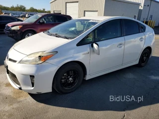 TOYOTA PRIUS THREE