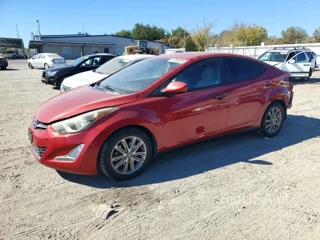 HYUNDAI ELANTRA SE