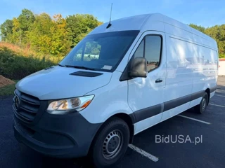 MERCEDES-BENZ SPRINTER 2500