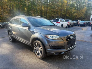 AUDI Q7 PREMIUM PLUS