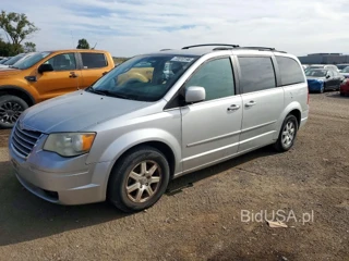 CHRYSLER TOWN & COUNTRY TOURING