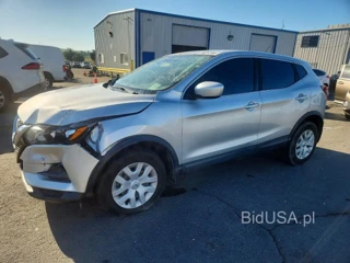 NISSAN ROGUE SPORT S