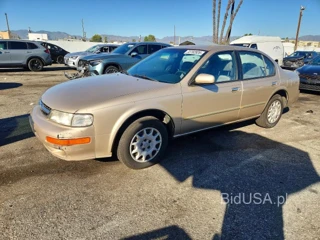 NISSAN MAXIMA GXE