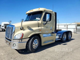 FREIGHTLINER CASCADIA