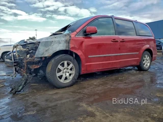 CHRYSLER TOWN & COUNTRY TOURING