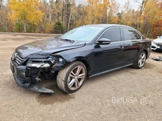VOLKSWAGEN PASSAT SE
