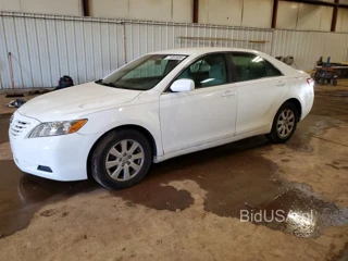 TOYOTA CAMRY LE V6