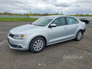 VOLKSWAGEN JETTA BASE