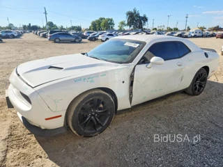 DODGE CHALLENGER SXT