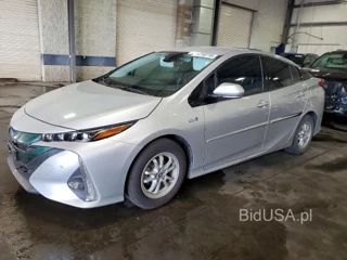 TOYOTA PRIUS PRIME ADVANCED