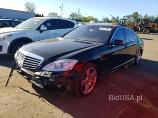 MERCEDES-BENZ S 550 4MATIC