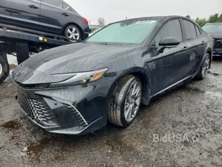 TOYOTA CAMRY XSE
