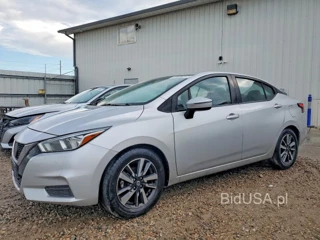 NISSAN VERSA SV