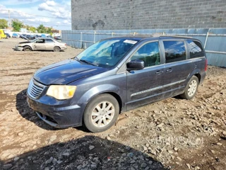 CHRYSLER TOWN & COUNTRY TOURING