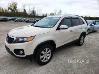 KIA SORENTO LX