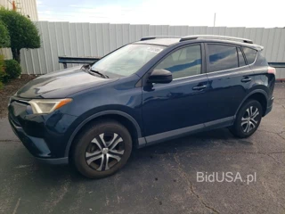 TOYOTA RAV4 LE